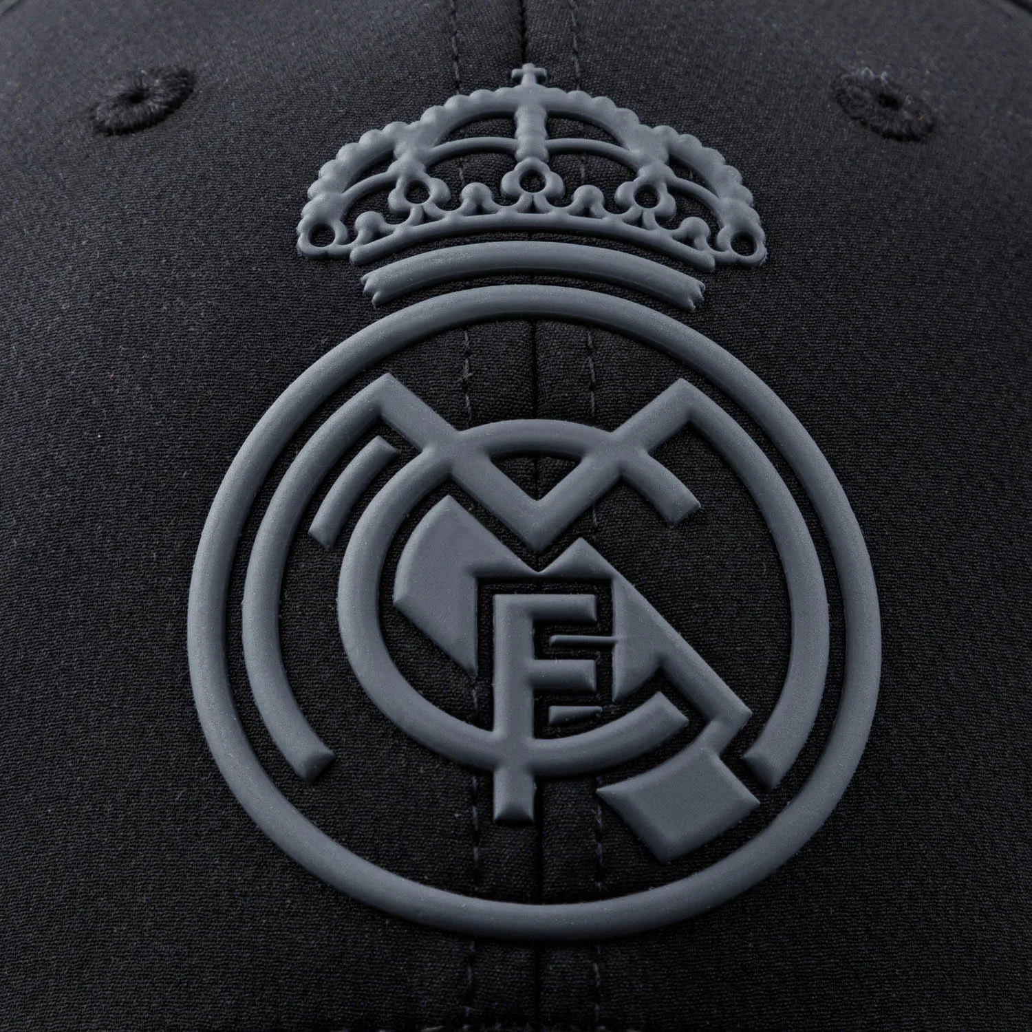 Gorra Escudo Negra/Gris Real Madrid