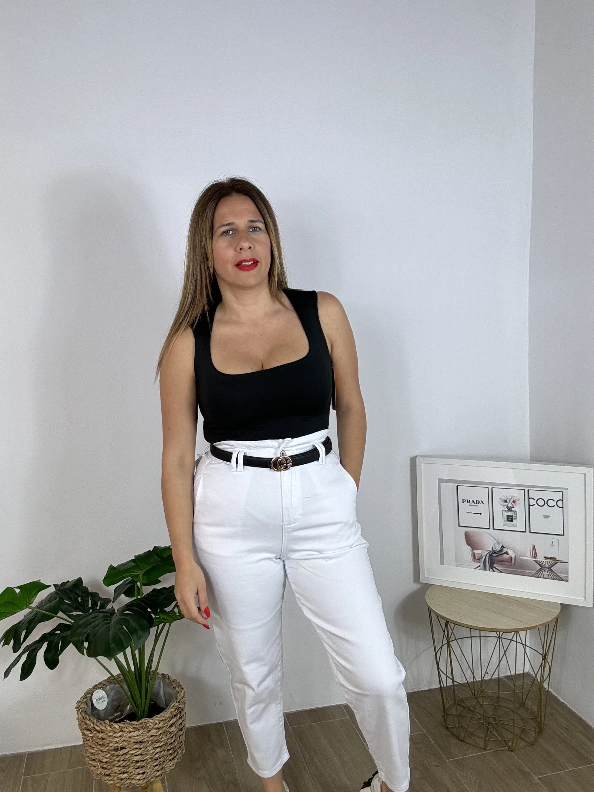 Pantalón vaquero Momfit white